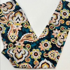 LuLaRoe Multicolor Paisley Leggings